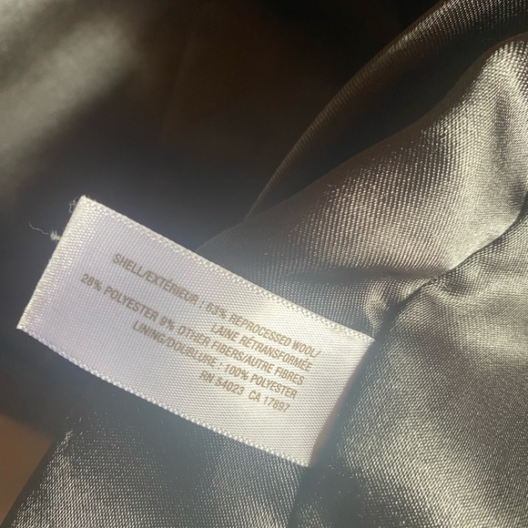 - Ruffle collar gray pea coat L - Picture 6 of 6